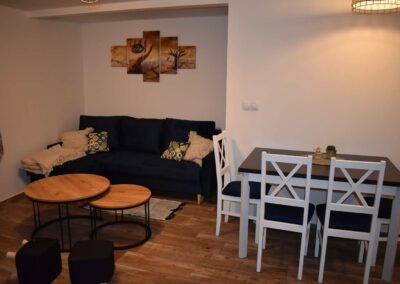 Studio Škrpál - jídelní a obývací prostor (1)